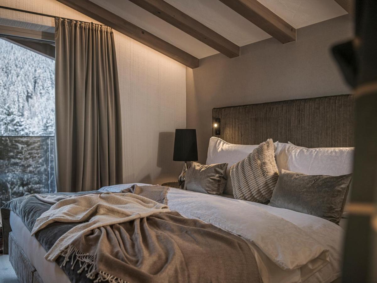 Hotel Bergkristall Zillertal - Adults Only 14 Years Plus Хиппах Экстерьер фото