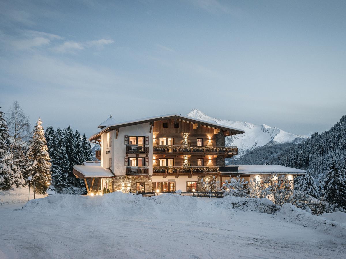 Hotel Bergkristall Zillertal - Adults Only 14 Years Plus Хиппах Экстерьер фото