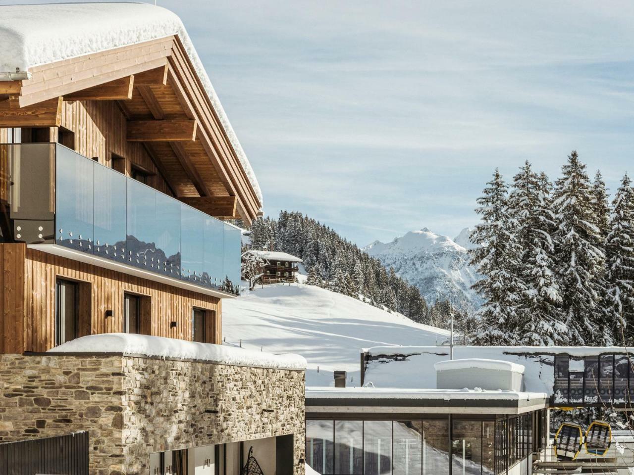 Hotel Bergkristall Zillertal - Adults Only 14 Years Plus Хиппах Экстерьер фото
