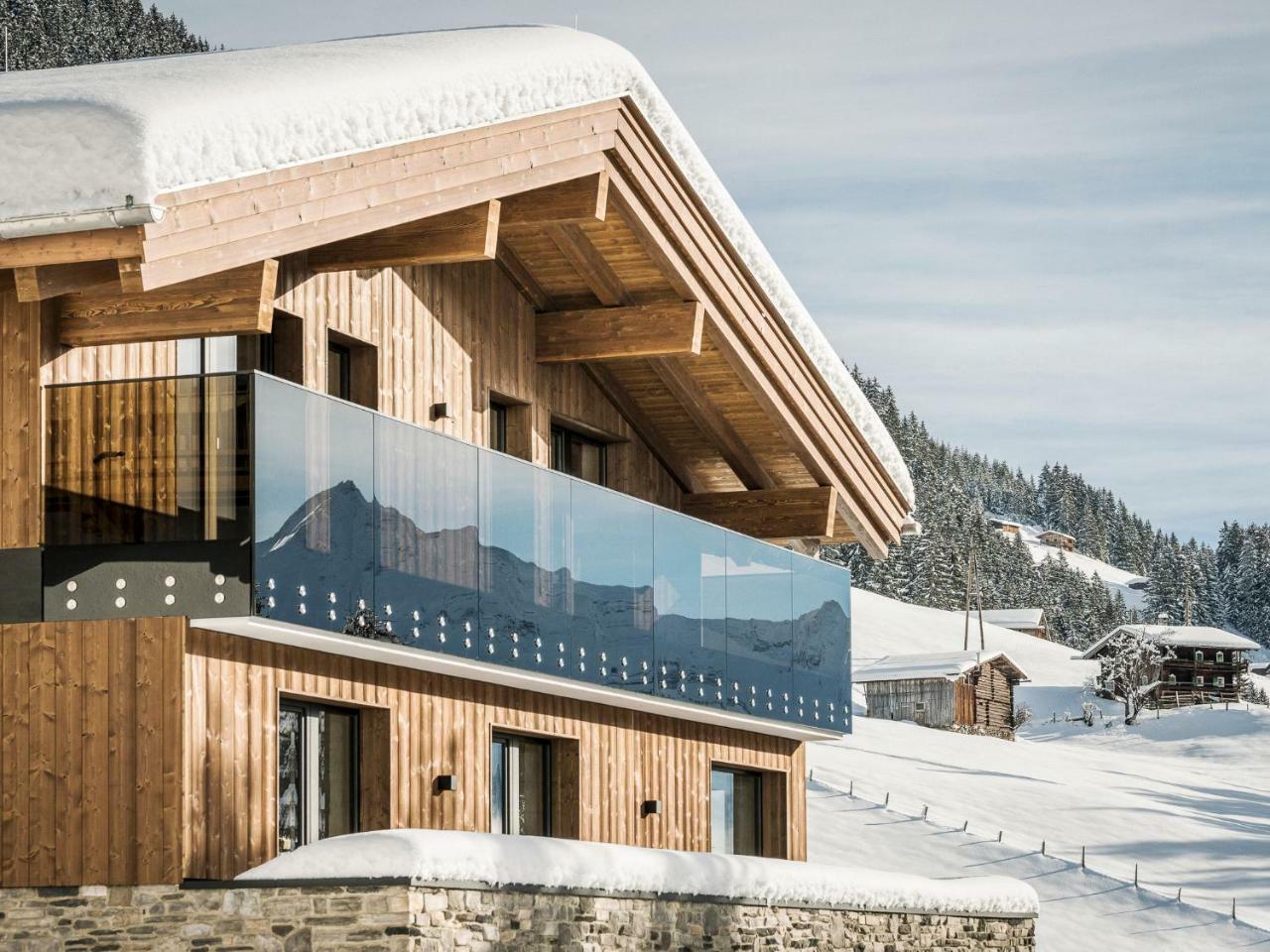 Hotel Bergkristall Zillertal - Adults Only 14 Years Plus Хиппах Экстерьер фото